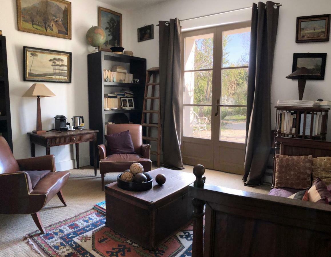 B&B Mas De Caustes Saint-Rémy-de-Provence Εξωτερικό φωτογραφία