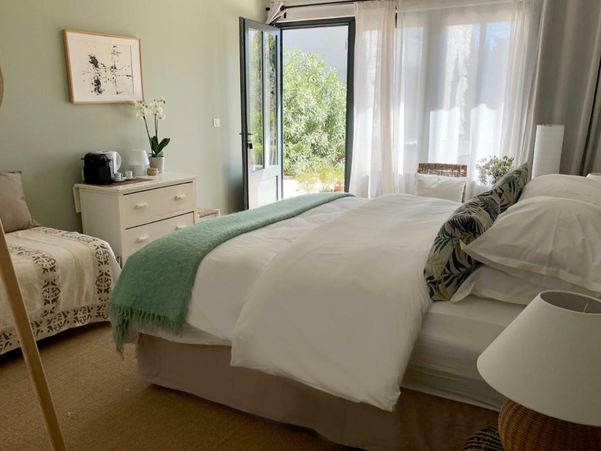 B&B Mas De Caustes Saint-Rémy-de-Provence Εξωτερικό φωτογραφία
